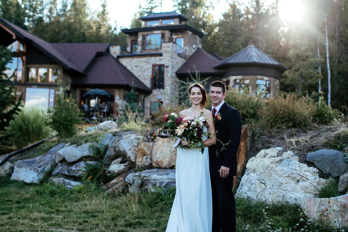 wedding-couple-back-of-house